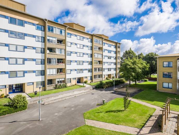 2 rok · 64 m² · Hasselvägen 16