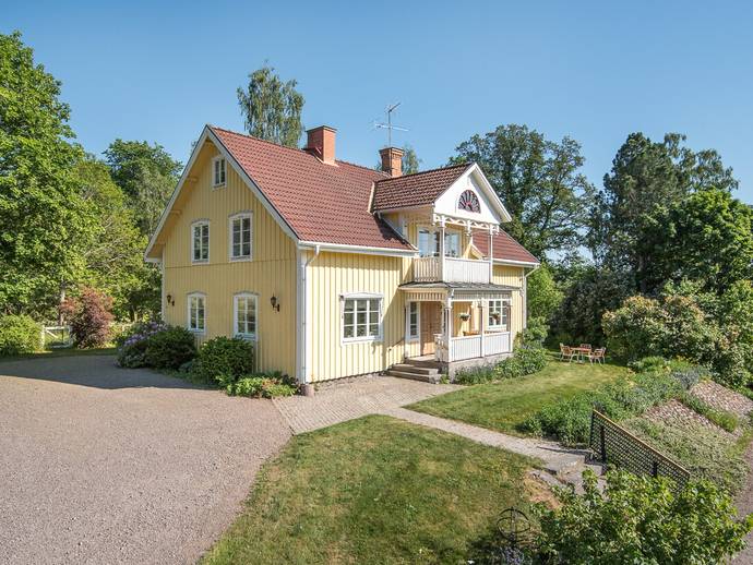 6 rok · 155 m² · Grebovägen 5