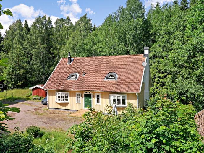 6 rok · 156 m² · Mässvik Mässviks allé