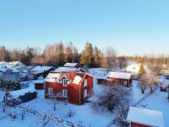 6 rok · 126 m² · Skogsfrustigen 49