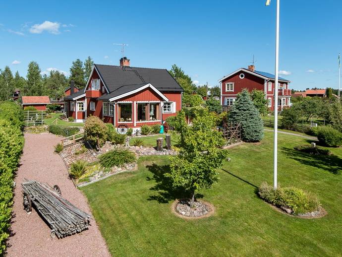 6 rok · 135 m² · Buslarsvägen 3