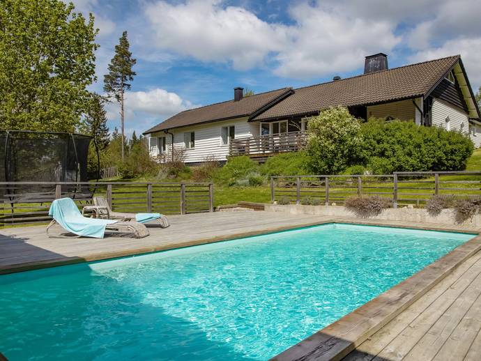 5 rok · 144 m² · Brobyvägen 5