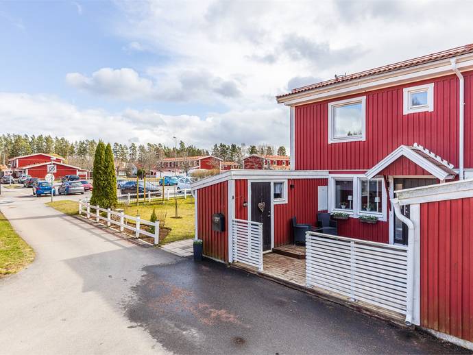 4 rok · 107 m² · Trumslagarvägen 12 A