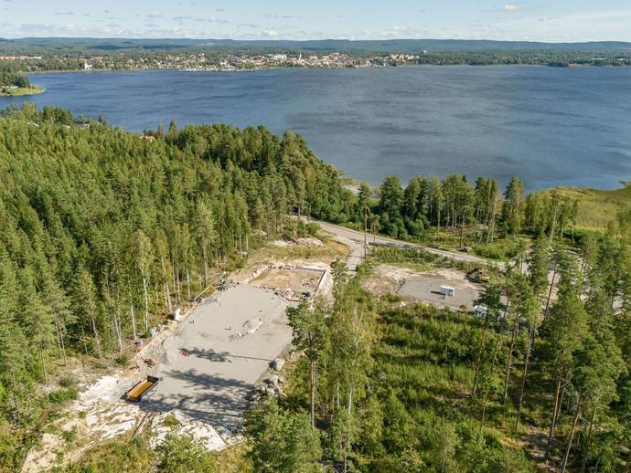 VÄSTRA SUND 2:8 