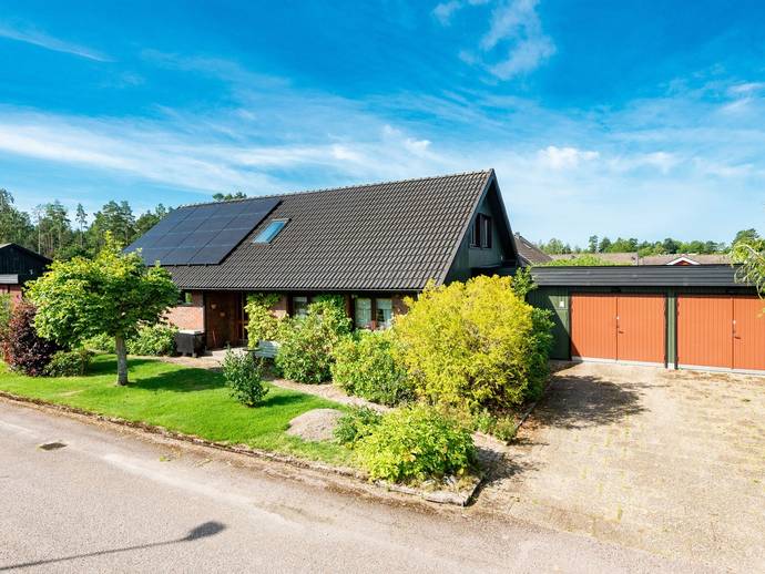 5 rok · 144 m² · Puckvägen 6