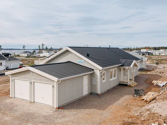 4 rok · 129 m² · Kryssvägen 1