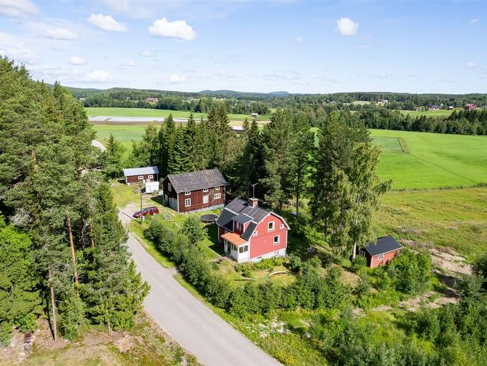 4 rok · 90 m² · Västtjärsvägen 8
