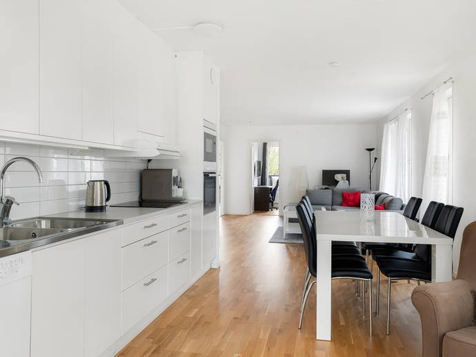 3 rok · 81,5 m² · Storgatan 76C