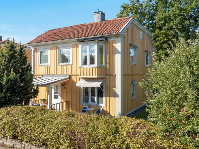 6 rok · 135 m² · Slåttergränd 27