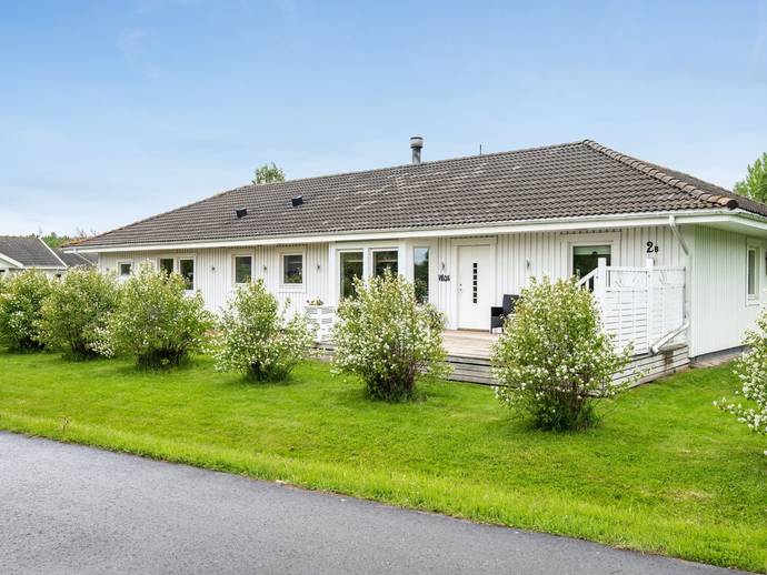 7 rok · 208 m² · Holmsundsvägen 2B