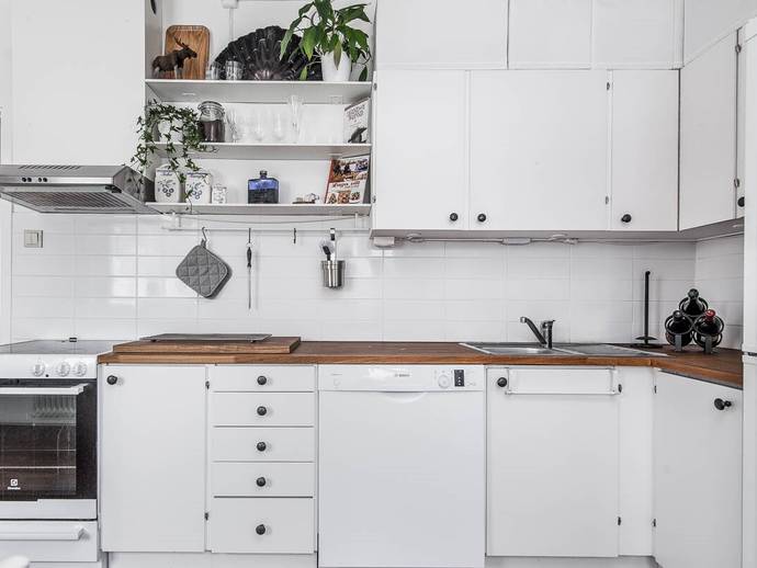 1 rok · 42 m² · Sveavägen 7