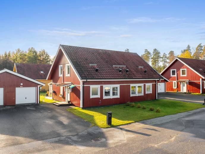3 rok · 94 m² · Maskrosvägen 4B