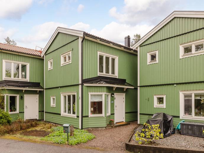 4 rok · 89,5 m² · Högbackavägen 5