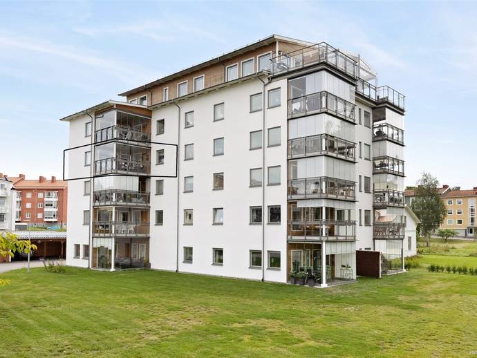 4 rok · 97 m² · Prästgränd 1