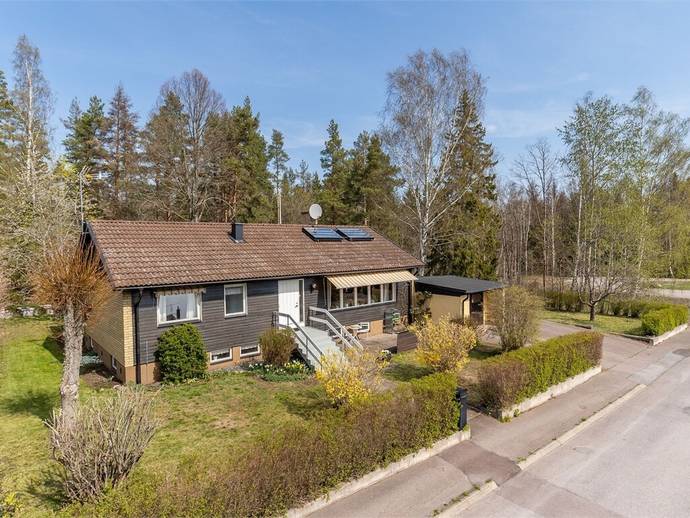 4 rok · 99 m² · Söndagsvägen 2
