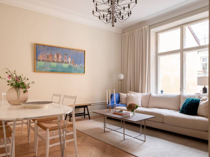 2 rok · 54 m² · Grevgatan 26A