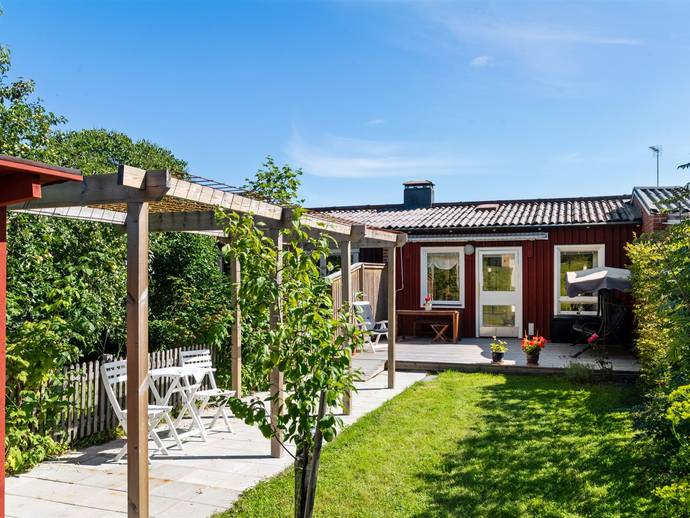 2 rok · 36 m² · Norrby brygga 26