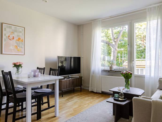 2 rok · 32 m² · Lötmogatan 7