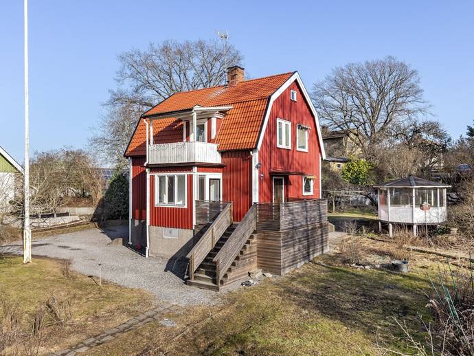 5 rok · 102 m² · Höjdgatan 1