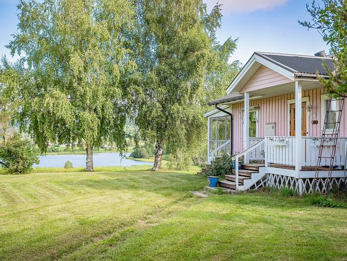 4 rok · 130 m² · Tuna-Vi gård 125