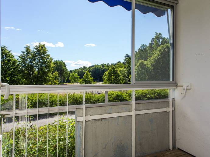 1 rok · 45 m² · Emanuel Birkes väg 6