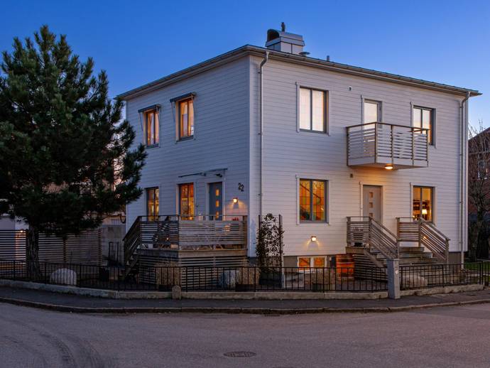 7 rok · 156 m² · Hederstiernas gata 22