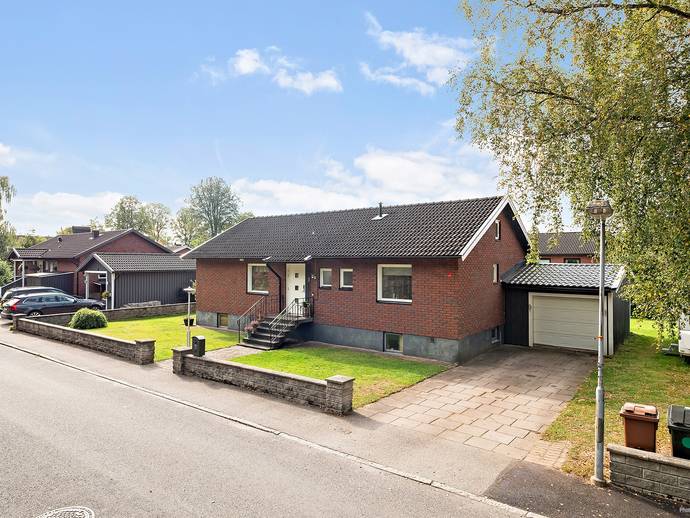 5 rok · 98 m² · Frejas väg 3