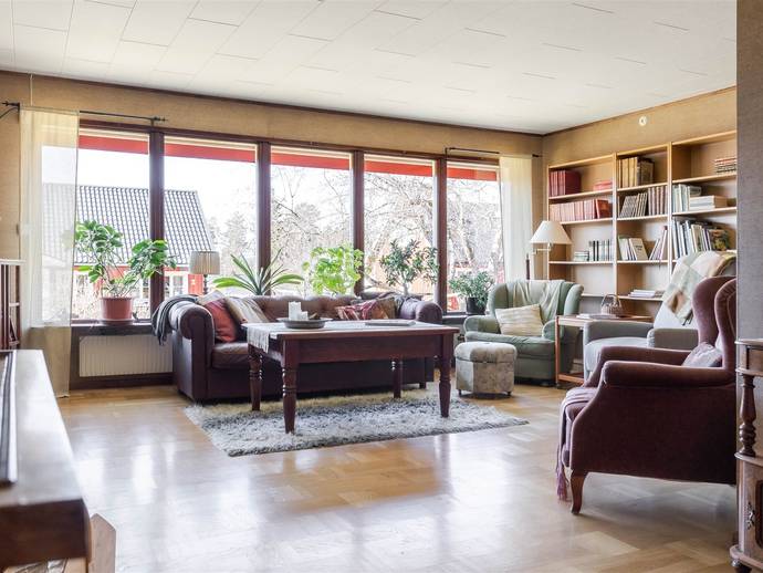 5 rok · 101 m² · Furugatan 77