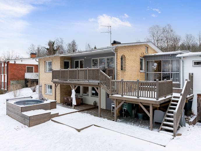 154 m² · Gröna vägen 16