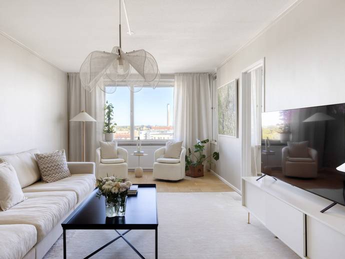 3 rok · 85,1 m² · Kampementsgatan 14