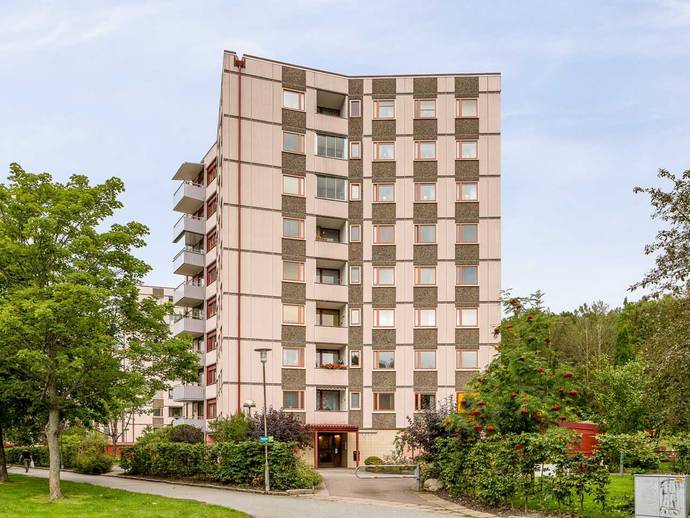 3 rok · 75 m² · Teleskopgatan 8