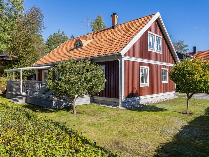 6 rok · 158 m² · Rensättra gränd 12