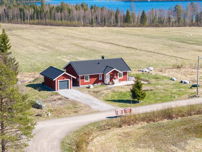 3 rok · 90 m² · Ängersjö 76