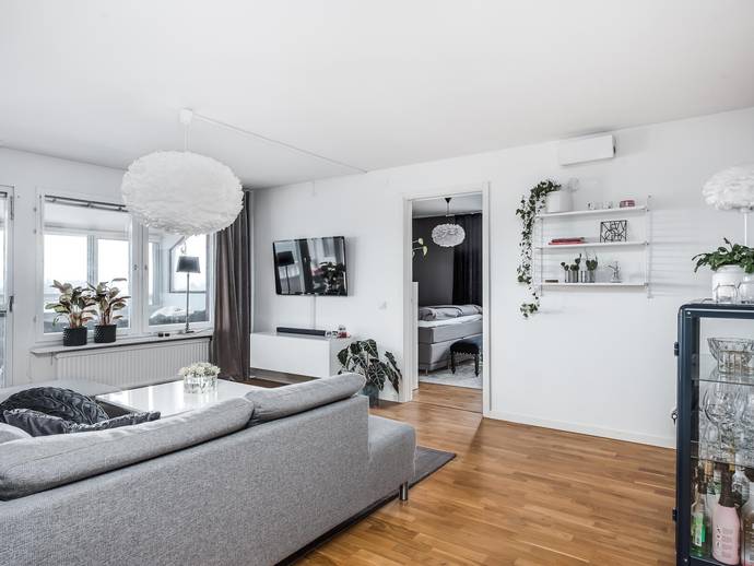 3 rok · 77 m² · Lovisagatan 211