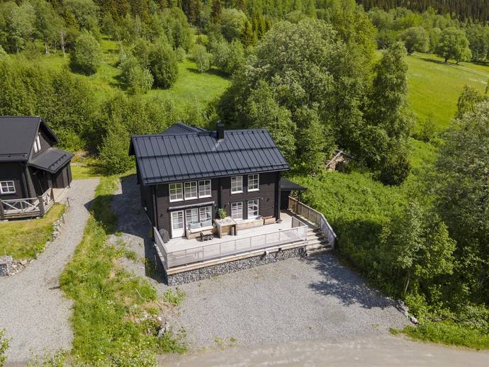6 rok · 125 m² · Lödings väg 4