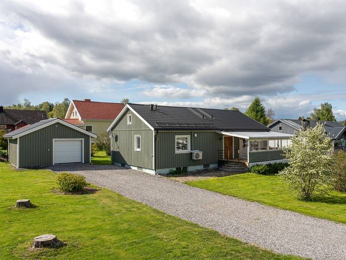 6 rok · 97 m² · Gärdesvägen 11
