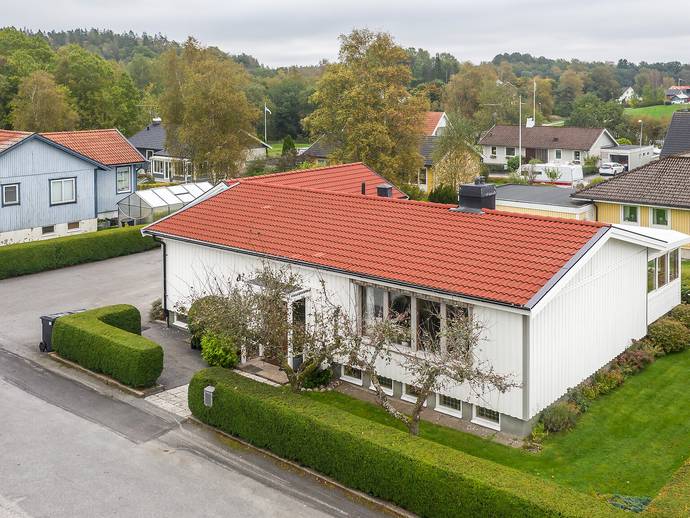 6 rok · 95 m² · Blåklintsvägen 4