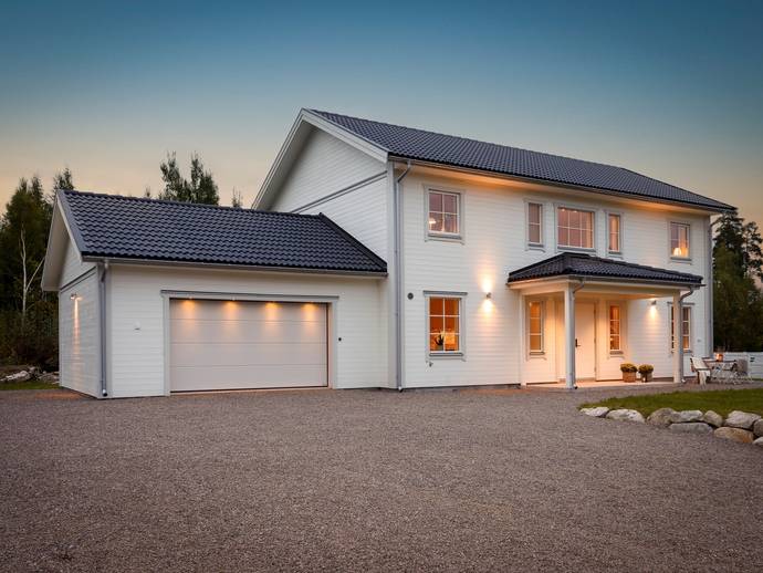 7 rok · 185 m² · Sandsoppsvägen 6
