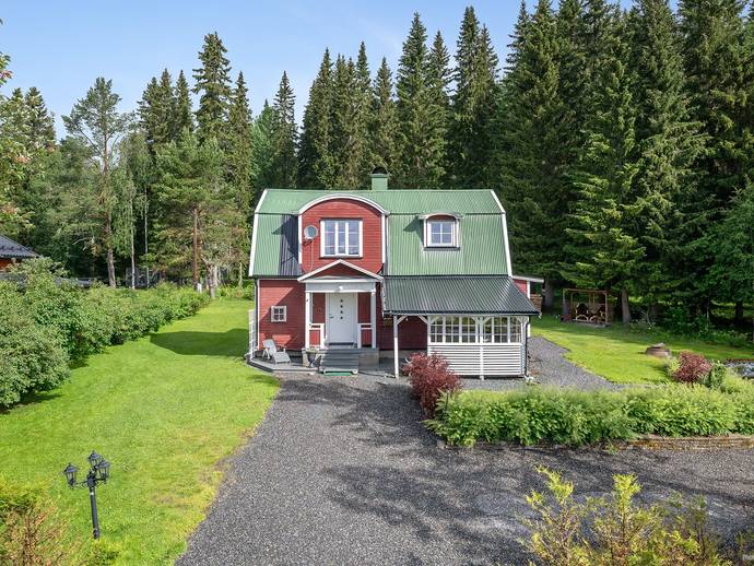 3 rok · 77 m² · Slåtte 856
