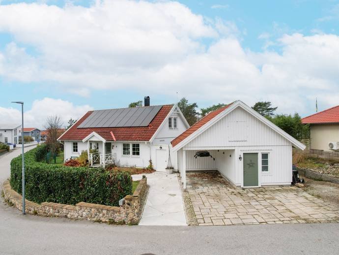 6 rok · 136 m² · Brunkullavägen 6