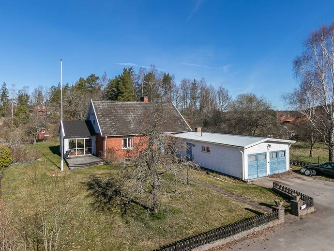 6 rok · 151 m² · Fasanvägen 8