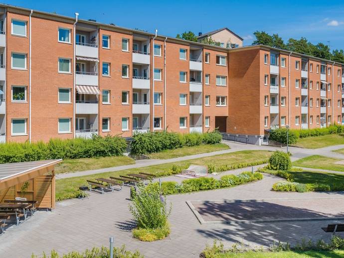 4 rok · 100 m² · Erikslundsvägen 24