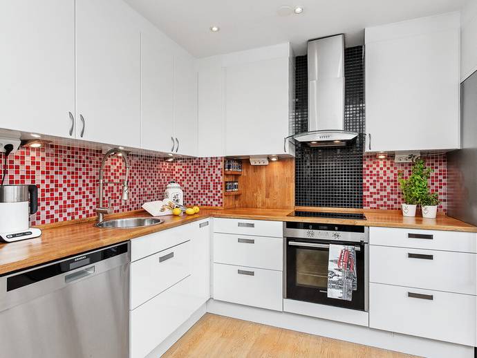 3 rok · 85 m² · Henriksdalsringen 121