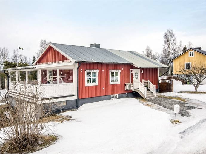 4 rok · 90 m² · Gränsbyvägen 5
