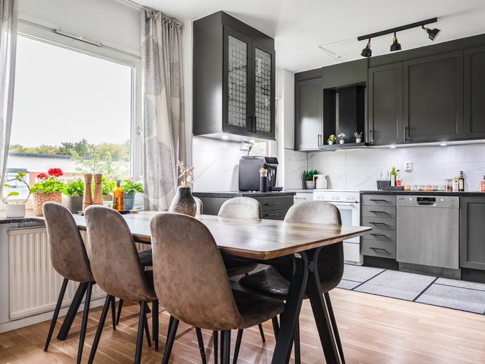 3 rok · 84,5 m² · Doppingvägen 4B