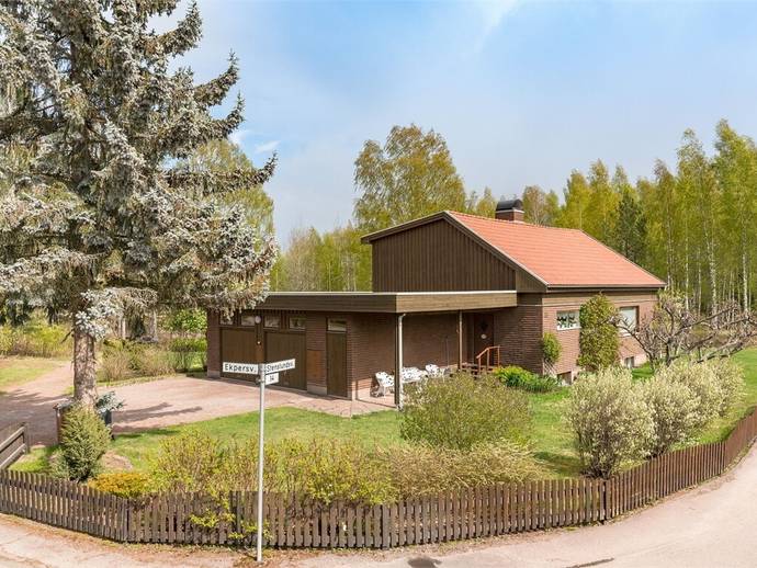 3 rok · 130 m² · Stenslundsvägen 14