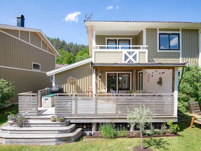 4 rok · 111 m² · Jasmingatan 9