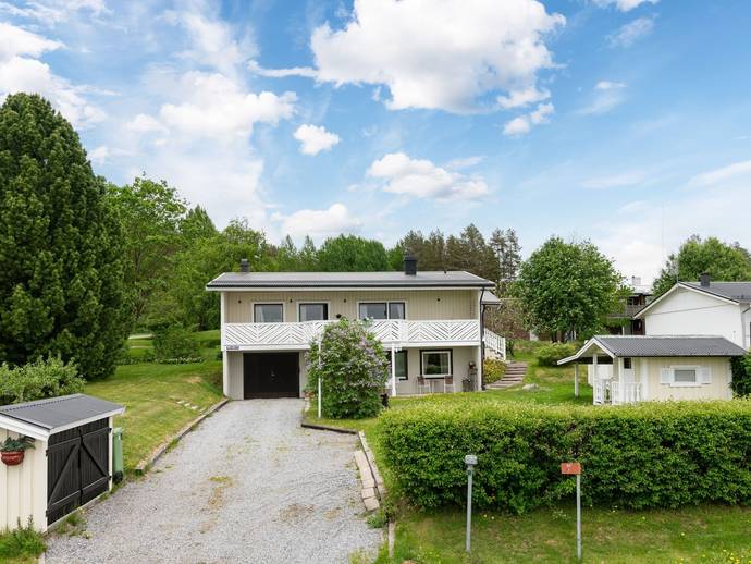 6 rok · 153 m² · Mässvägen 14