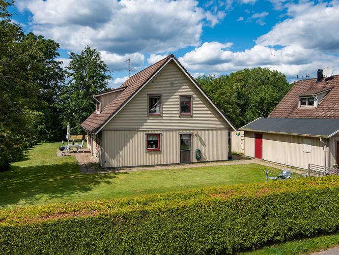 6 rok · 170 m² · Ekstigen 8