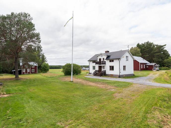4 rok · 130 m² · Bodöbacken 10
